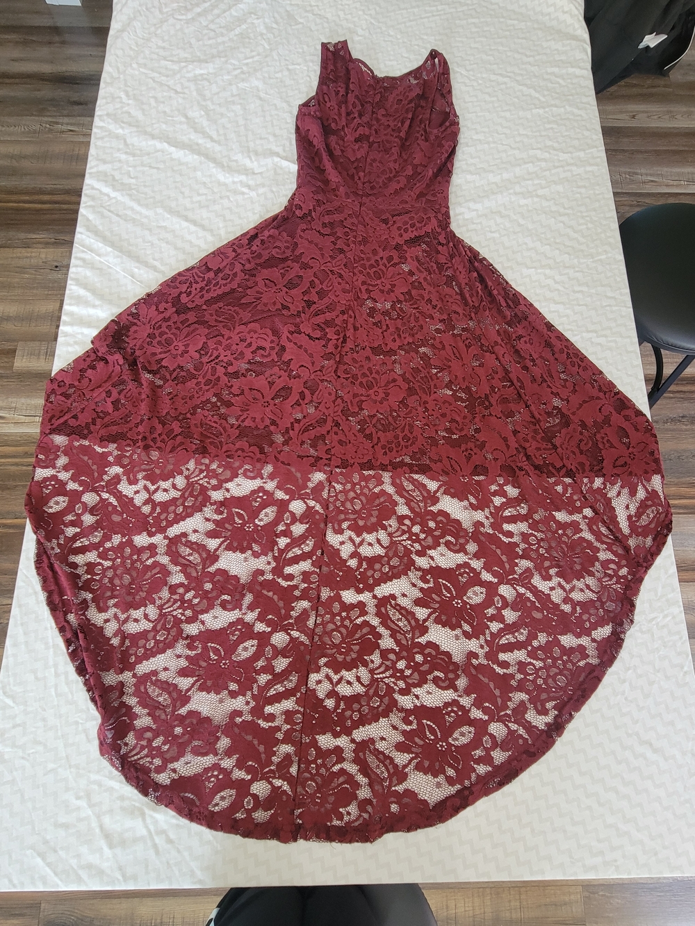 Sleeveless Burgundy Lace High-Low Dress Sz XS - Picture 11 of 11